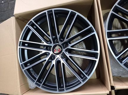 Диски новые литые R20 I на Porsche Cayenne New