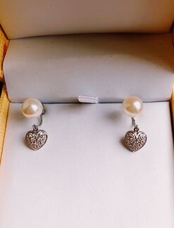 Серьги из белого золота с натуральным жемчугом