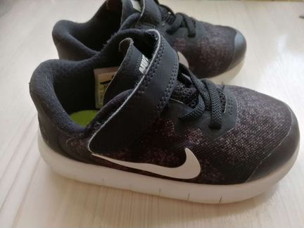 Кроссовки Nike