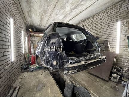 Четверть VW Passat B7