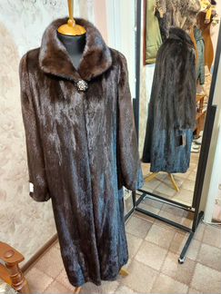 Норковая Шуба 52-54,Новая,цв Махагон,длиная 125см