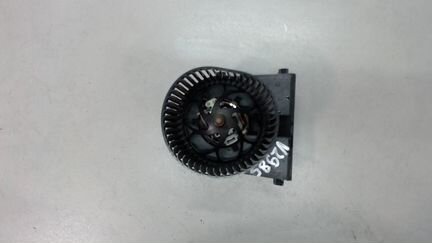 Двигатель отопителя (моторчик печки) Skoda Octavia