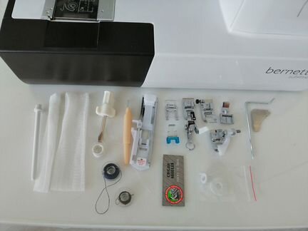 Швейная машина Bernina Bernette London 8