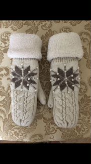 Варежки с жемчугом и стразами 2 пар