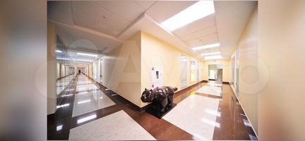 Недалеко от метро офис 1727.4 кв.м в аренду