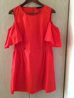 Платье Rezerved