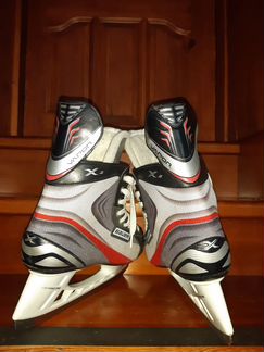 Коньки хокейные Bauer
