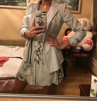 Новая кожаная куртка-пиджак