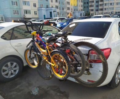 Багажник на авто для велосипедов на фаркоп