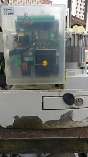 Привод автомат. сдвижных ворот Beninca bull 10М