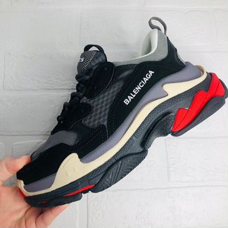Кроссовки Balenciaga Triple S