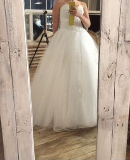 Продам красивое пышное свадебное платье