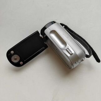 Видеокамера Samsung в отличном состоянии