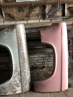 Крыло газ 21