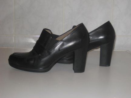 Туфли фирменные