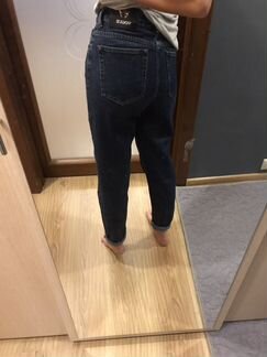 Джинсы фирменные Mom