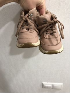 Осенние ботинки zara