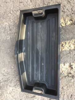 Audi Q7 4l ниша запасного колеса