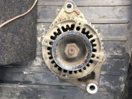 Генератор Toyota Corolla ae100 denso 70A
