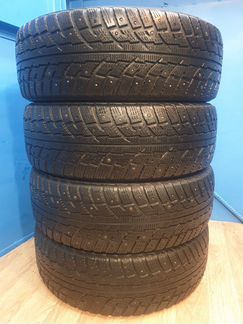 Kumho I Zen RV Stud 235/65R17