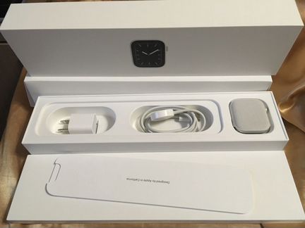 Apple Watch Series 5 GPS+LTE 44мм Полный комплект