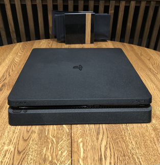 Sony ps4 slim 1tb
