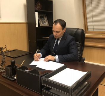 Адвокат, юрист, юридическая помощь