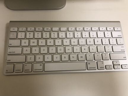 Клавиатура Apple MC184LL/A с прямым Enter (не рст)