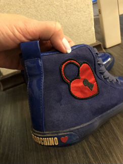 Кеды love moschino на меху 36 размер