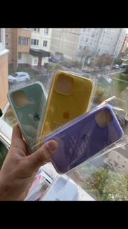 Чехол на iPhone 12