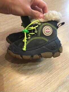 Демисезонные ботинки 22 размер