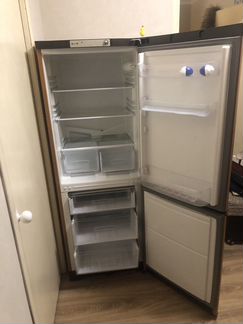 Холодильник indesit