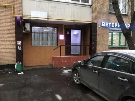 73.1 м² под аптеку, барбершоп, услуги и т.д