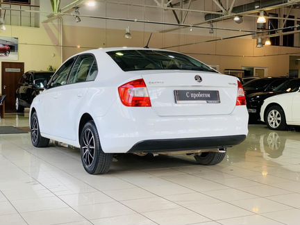 Skoda Rapid 1.6 AT, 2016, 112 000 км