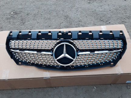 Решетка Радиатора для Mercedes 117 CLA Diamond AMG