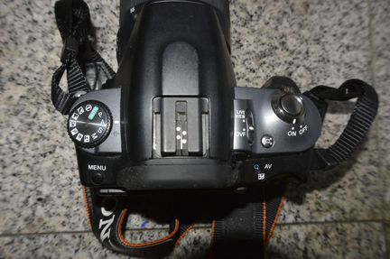 Sony A380 зеркальный фотоаппарат