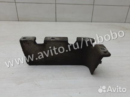 Кронштейн радиатора Kia Magentis 2 MG G4KA 2007