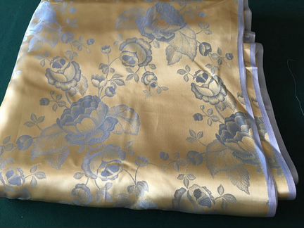 Винтажный атласный натурaльный шелк 11 метров