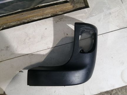 Renault Kangoo 2 2008-2020 накладка бампера правая