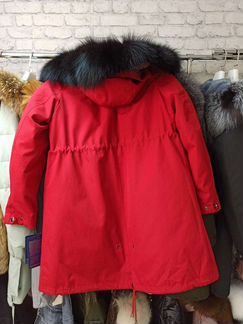 Парка с натуральным мехом