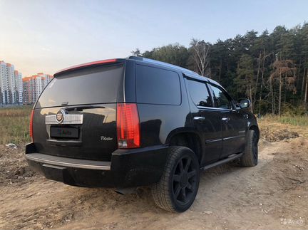 Cadillac Escalade AT, 2007, 165 000 км
