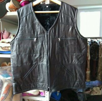 Кожаный жилет из овчины+кожаная ушанка из овчины