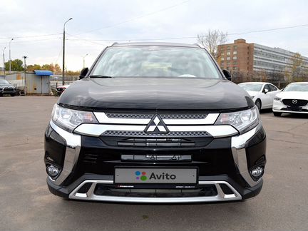 Mitsubishi Outlander 2.4 CVT, 2020