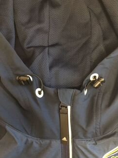 Куртка-ветровка Adidas женская очень удобная