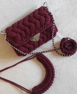 Вязаные сумки из трикотажной пряжи