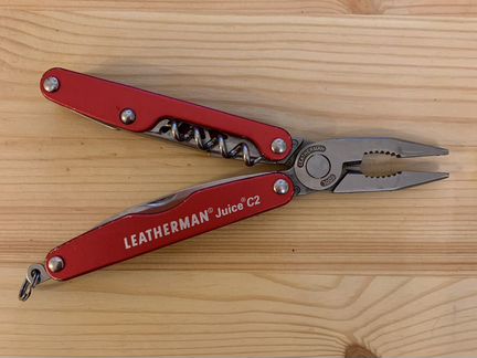 Мультитул Leatherman Juice C2