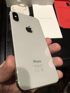 Телефон iPhone X