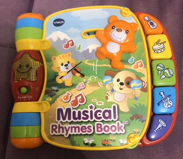Музыкальная книжка на английском языке Musical rhy