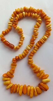 Бусы янтарные советские
