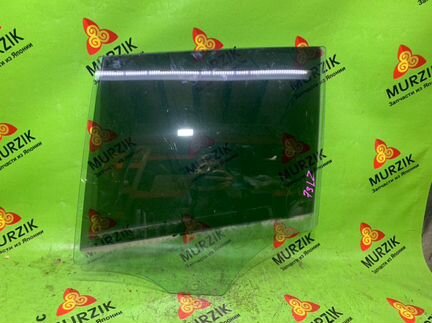 Стекло заднее левое Bmw X1 E84 N46B20BD 2.0L 2012